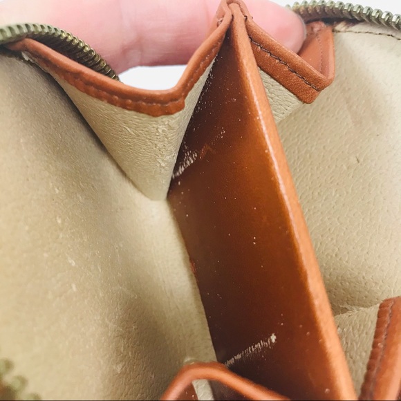 *RARE FIND* Vintage Dooney & Bourke Coin Purse - Picture 10 of 12
